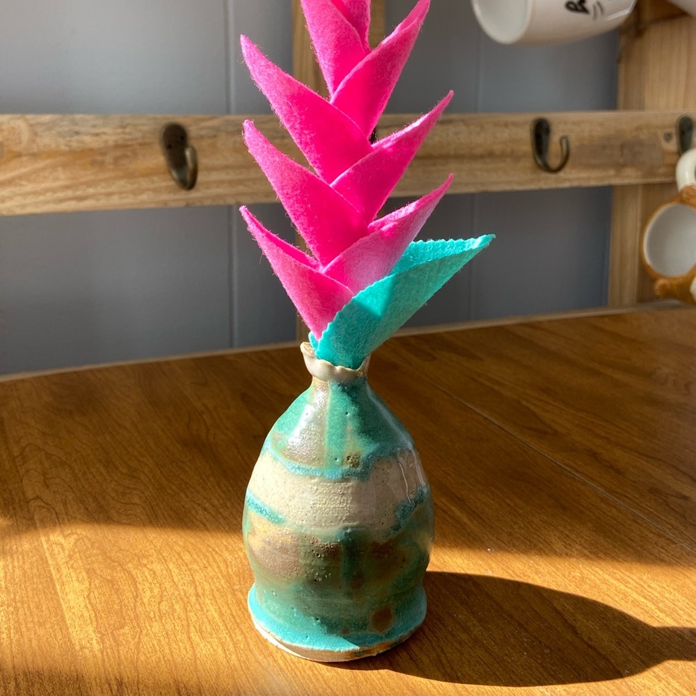 Skinny top vase